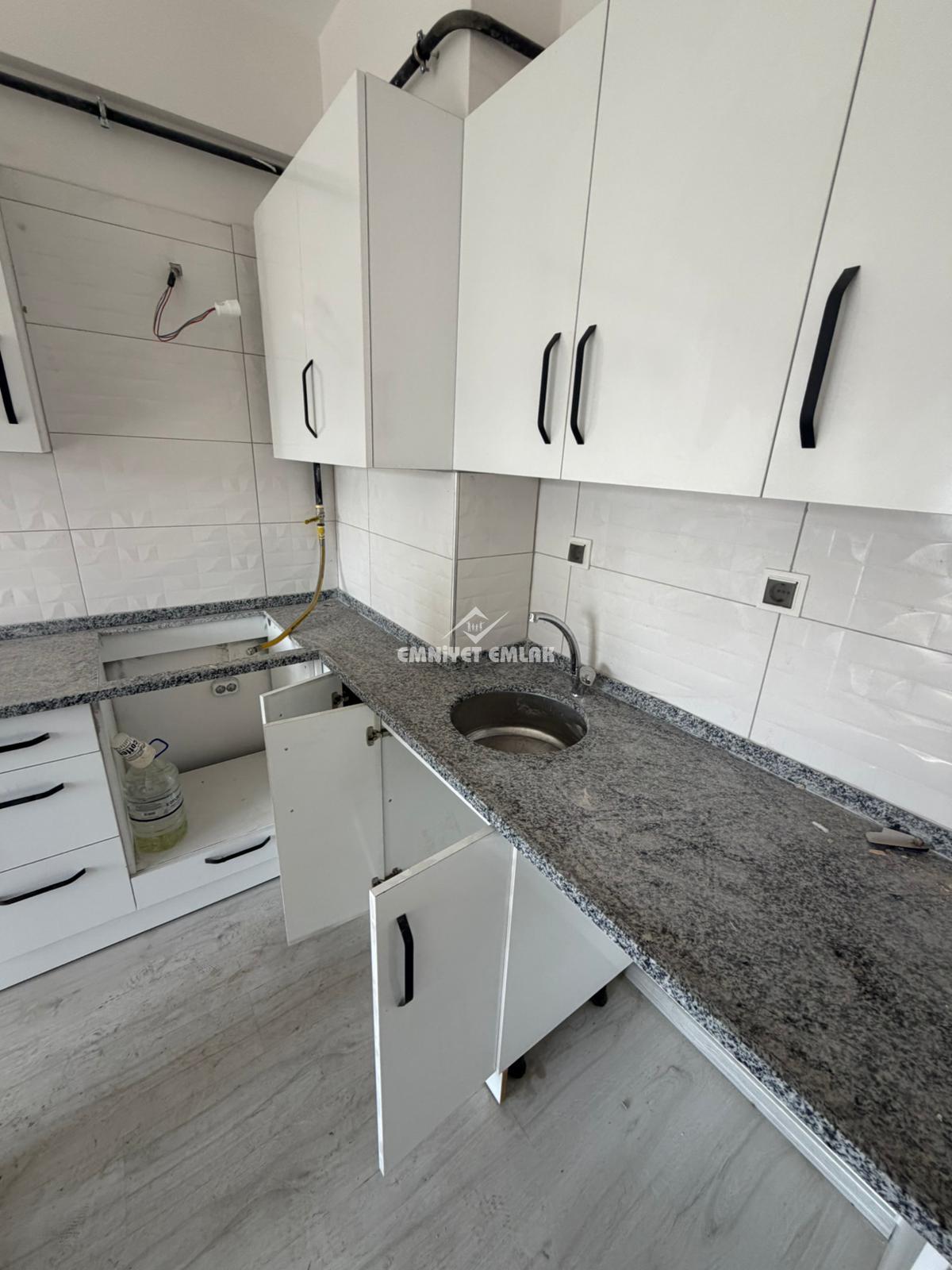 Ereğli Hastane Kavşağı’nda Kiralık 1+1 Daire