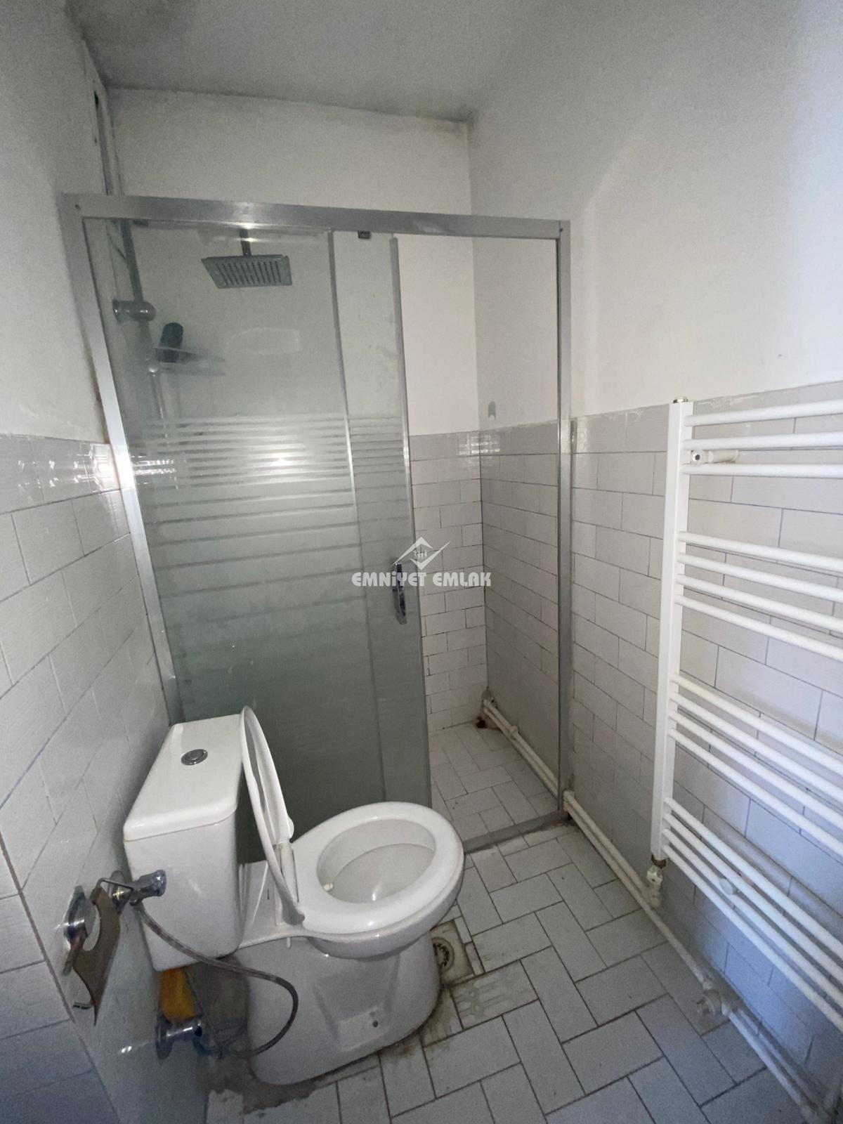 KDZ EREĞLİ KARGA MAHALLESİNDE ÇARŞIYA YÜRÜME MESAFESİNDE 2+1 KISMİ EŞYALI KİRALIK DAİRE