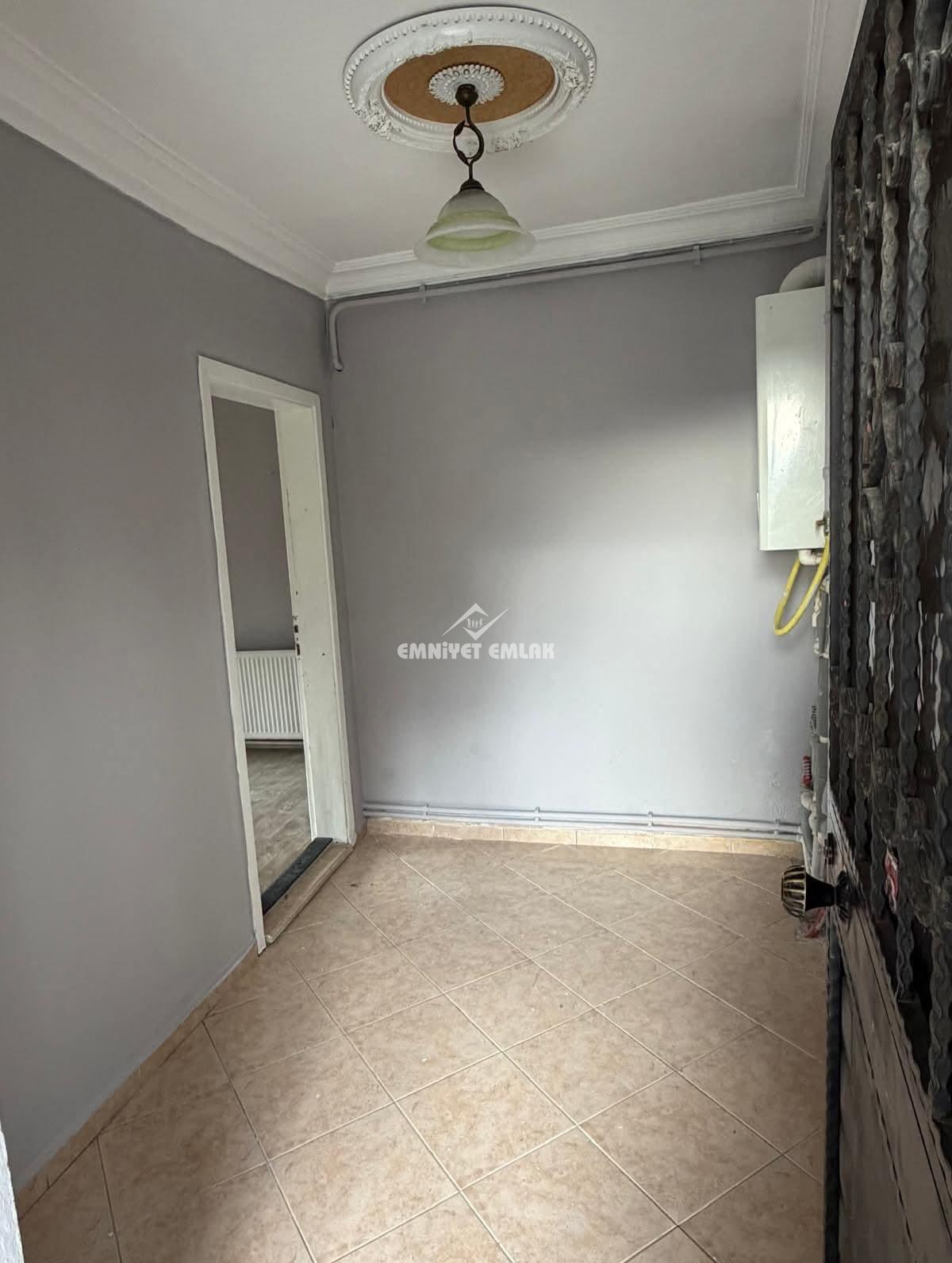 KDZ EREĞLİ GÜLDERE MAHALLESİ ÇARŞIYA YÜRÜME MESAFESİNDE 3+1 SATILIK  DAİRE