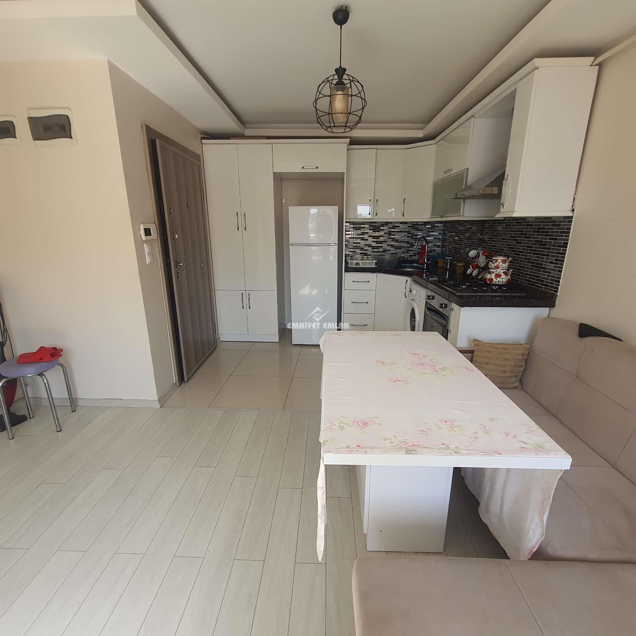 KDZ Ereğli Merkezde Eşyalı 1+1 Kiralık Daire