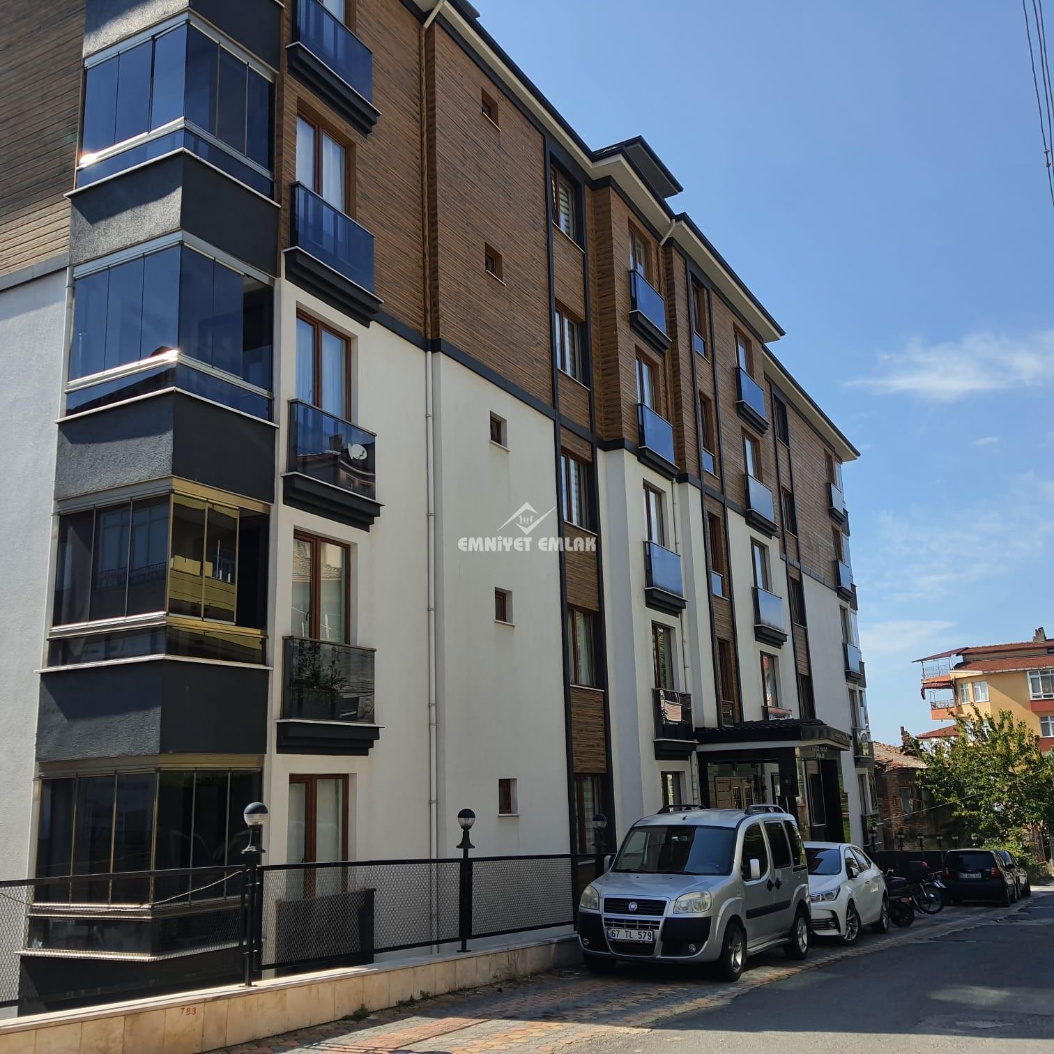 KDZ Ereğli Merkezde Eşyalı 1+1 Kiralık Daire