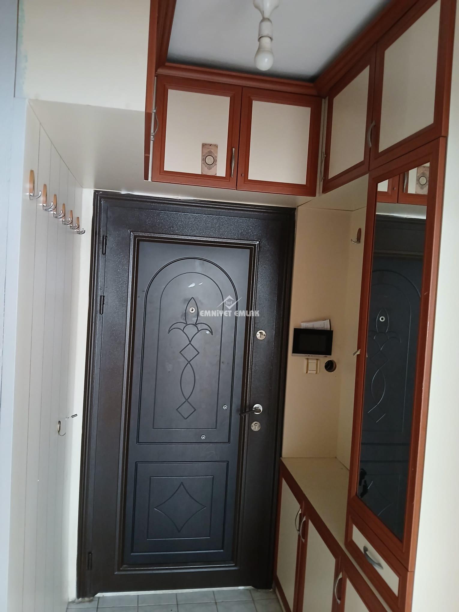 BEYÇAYIR SİTESİ ARA KAT 3+1 KİRALIK DAİRE