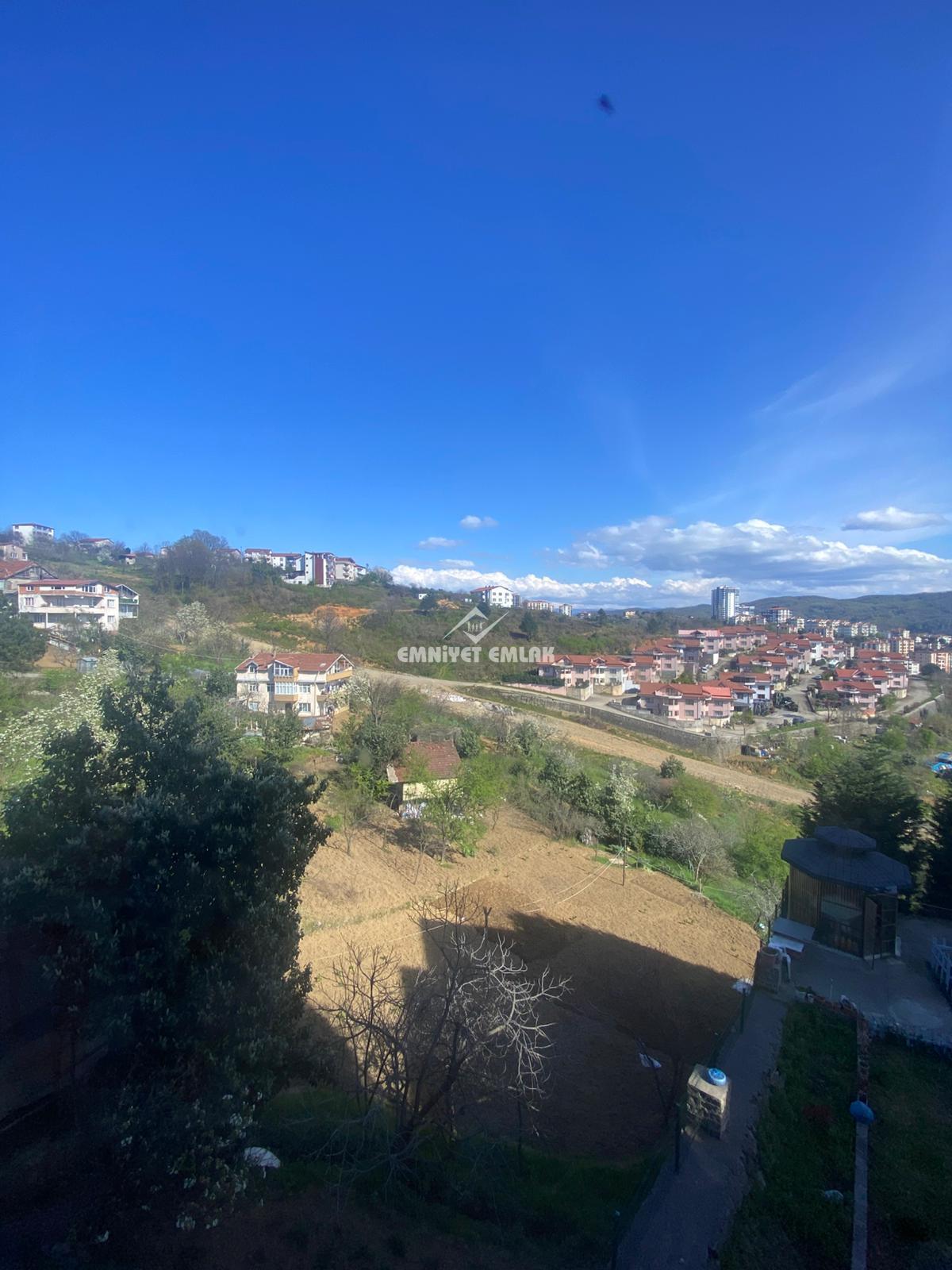 KDZ EREĞLİ BAĞLIK MAHALLESİ ORHANOĞUZ OKULU MEVKİİ 3+1 SATILIK DAİRE