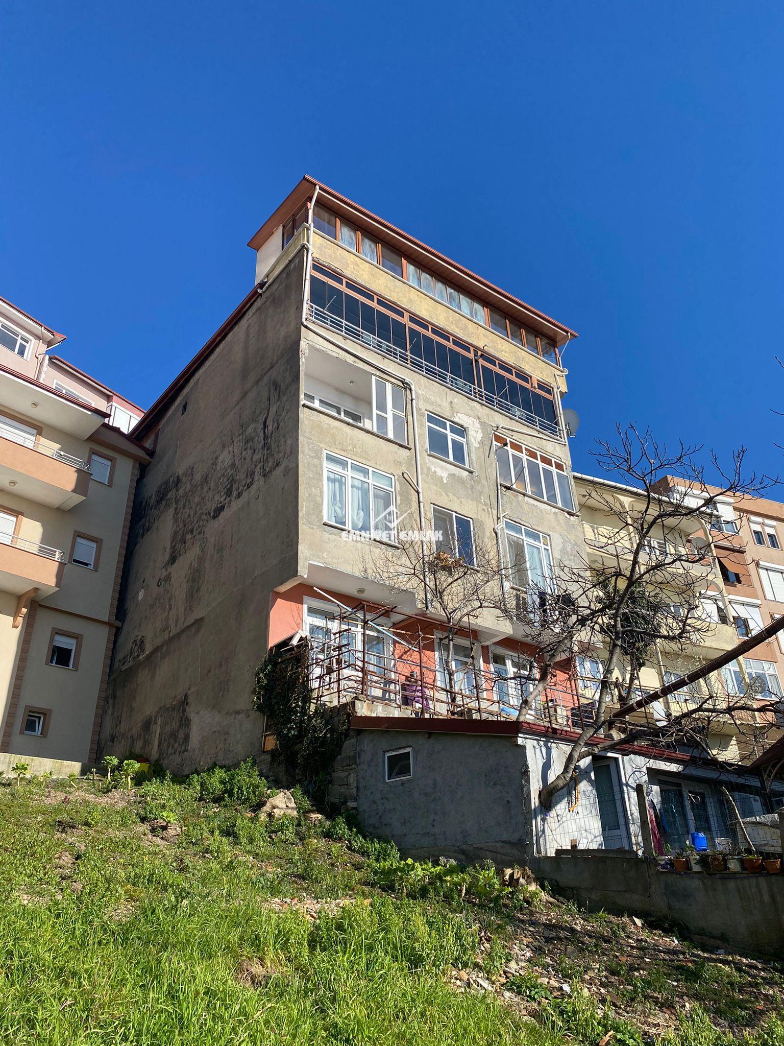 Kirmanlı’da Deniz Manzaralı, Merkezi Konumda 3+1 Kiralık Daire