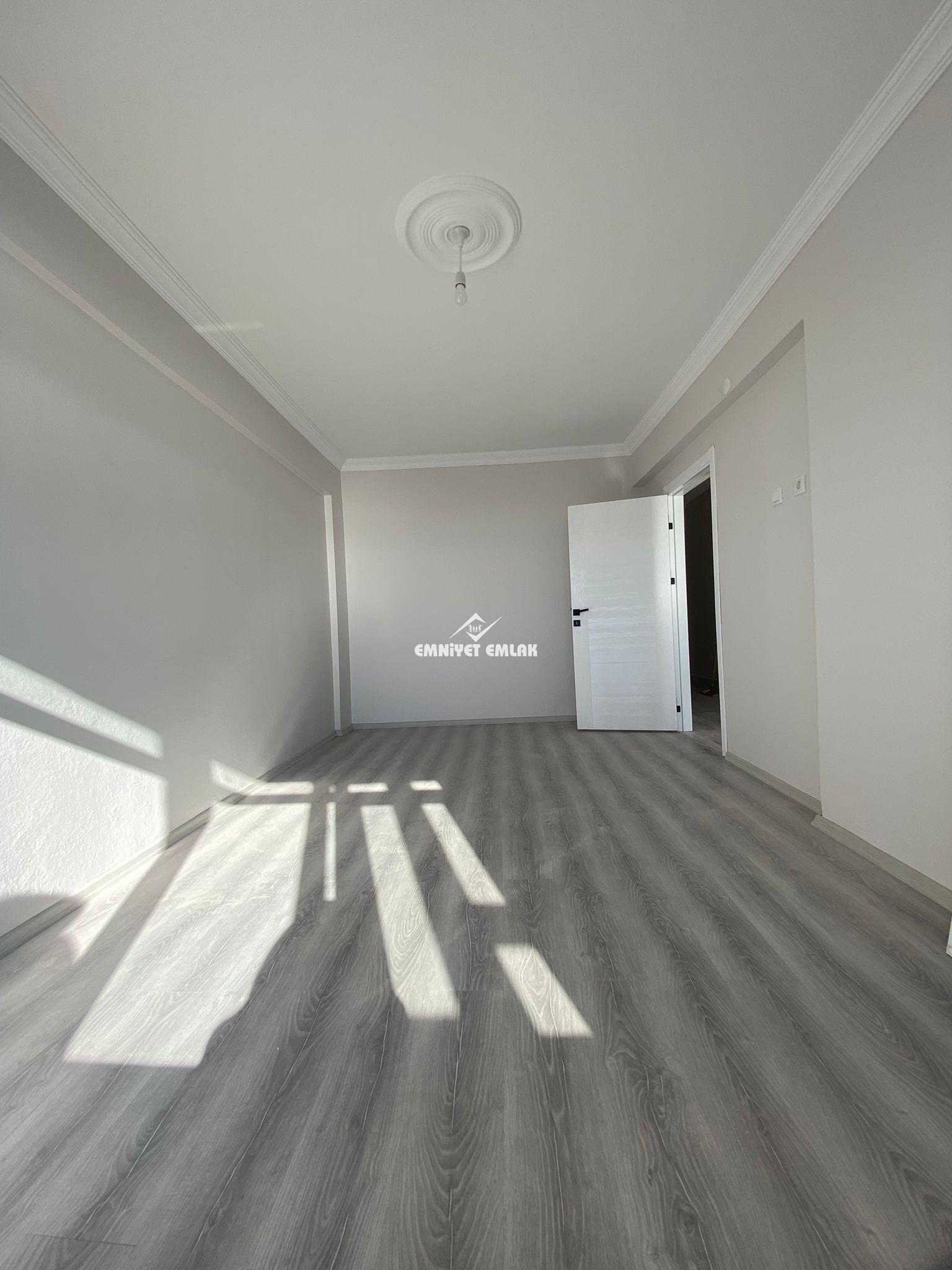 Kirmanlı’da Deniz Manzaralı, Merkezi Konumda 3+1 Kiralık Daire