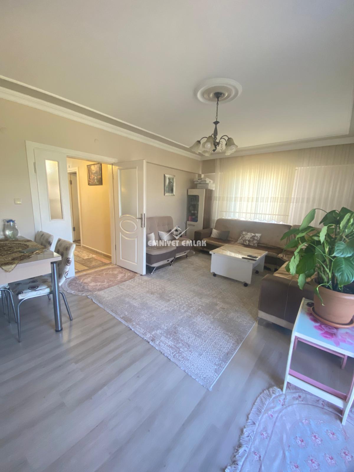 KDZ EREĞLİ BAĞLIK MAHALLESİ ORHANOĞUZ OKULU MEVKİİ 3+1 SATILIK DAİRE