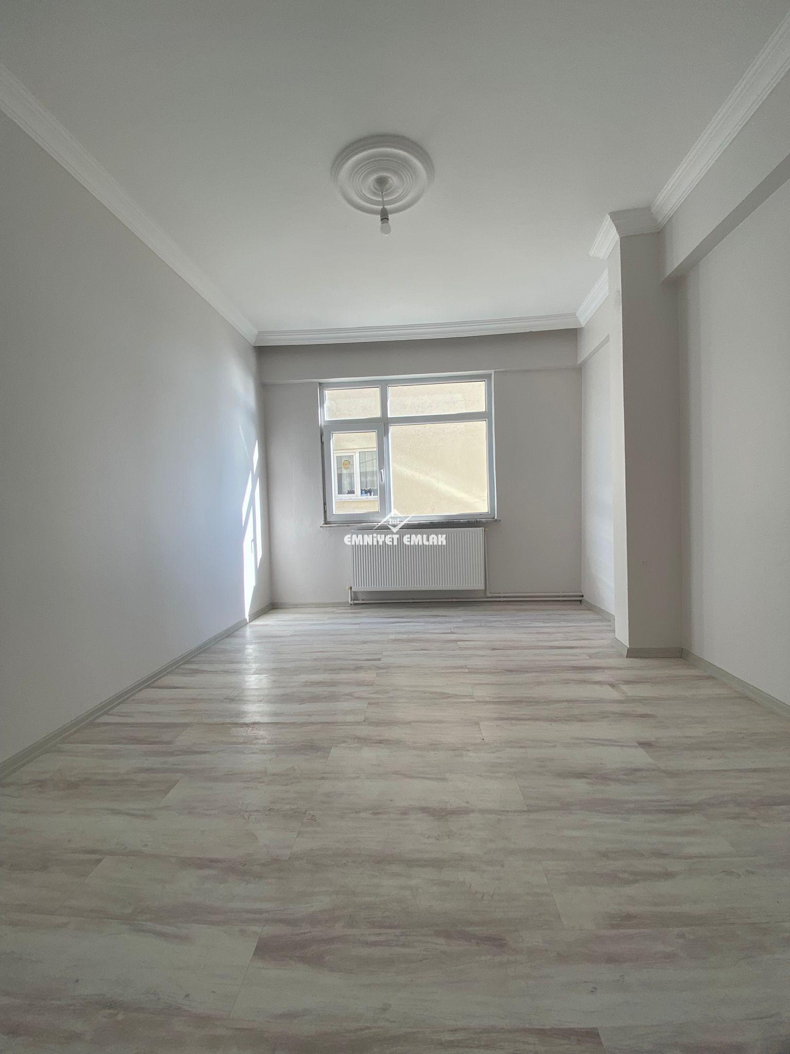 Kirmanlı’da Deniz Manzaralı, Merkezi Konumda 3+1 Kiralık Daire