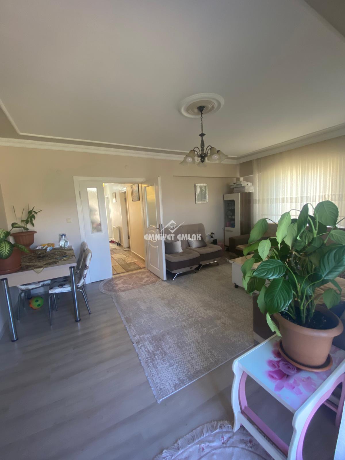 KDZ EREĞLİ BAĞLIK MAHALLESİ ORHANOĞUZ OKULU MEVKİİ 3+1 SATILIK DAİRE