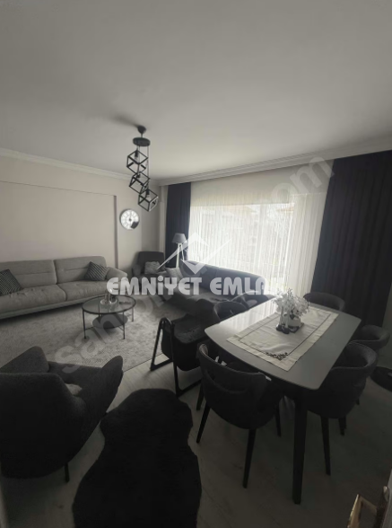 Akarca Mahallesi Merkezi Konumda | 3+1 Geniş Daire | Balkonlu | Açık Otoparklı