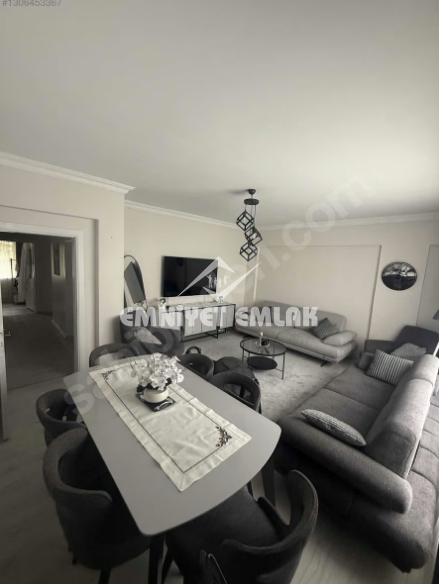 Akarca Mahallesi Merkezi Konumda | 3+1 Geniş Daire | Balkonlu | Açık Otoparklı