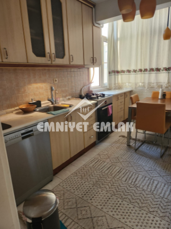 Kdz. Ereğli Merkezi Konumda, Geniş ve Kullanışlı 3+1 Daire