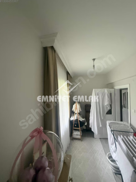 Akarca Mahallesi Merkezi Konumda | 3+1 Geniş Daire | Balkonlu | Açık Otoparklı