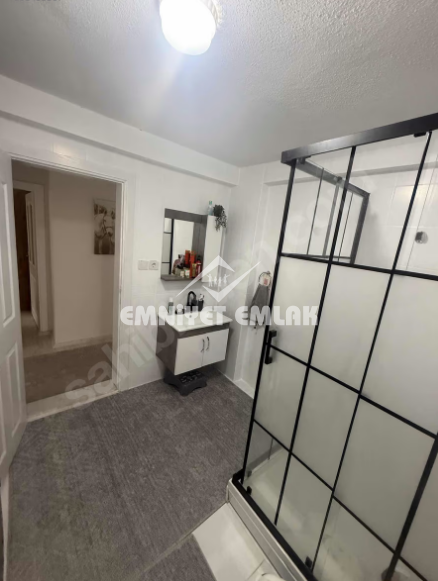 Akarca Mahallesi Merkezi Konumda | 3+1 Geniş Daire | Balkonlu | Açık Otoparklı