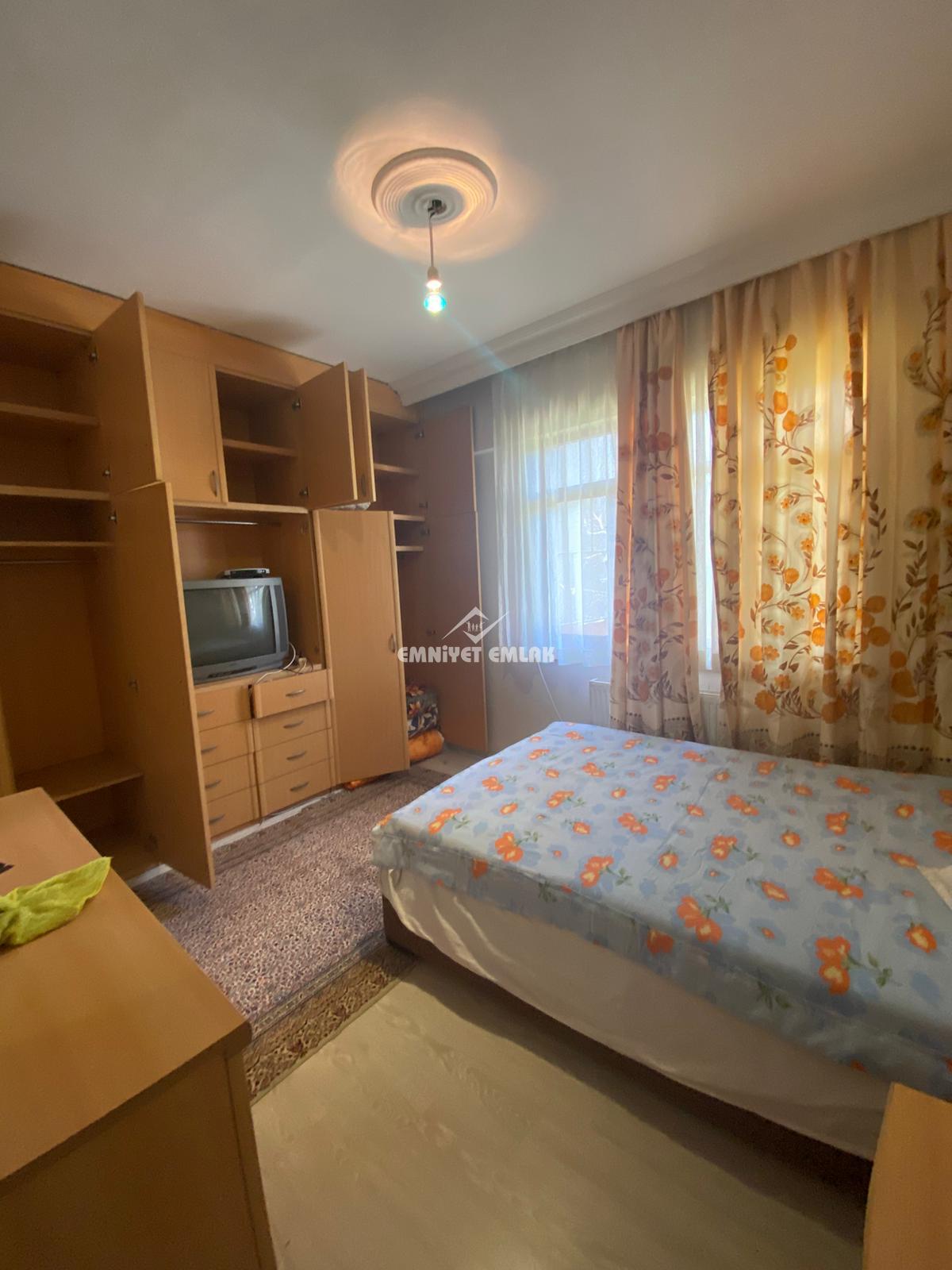 Kadıtarlası Bölgesi İhsan Yılmaz İlkokulu Yanı Eşyalı / İsteğe Göre Eşyasız Kiralık Daire