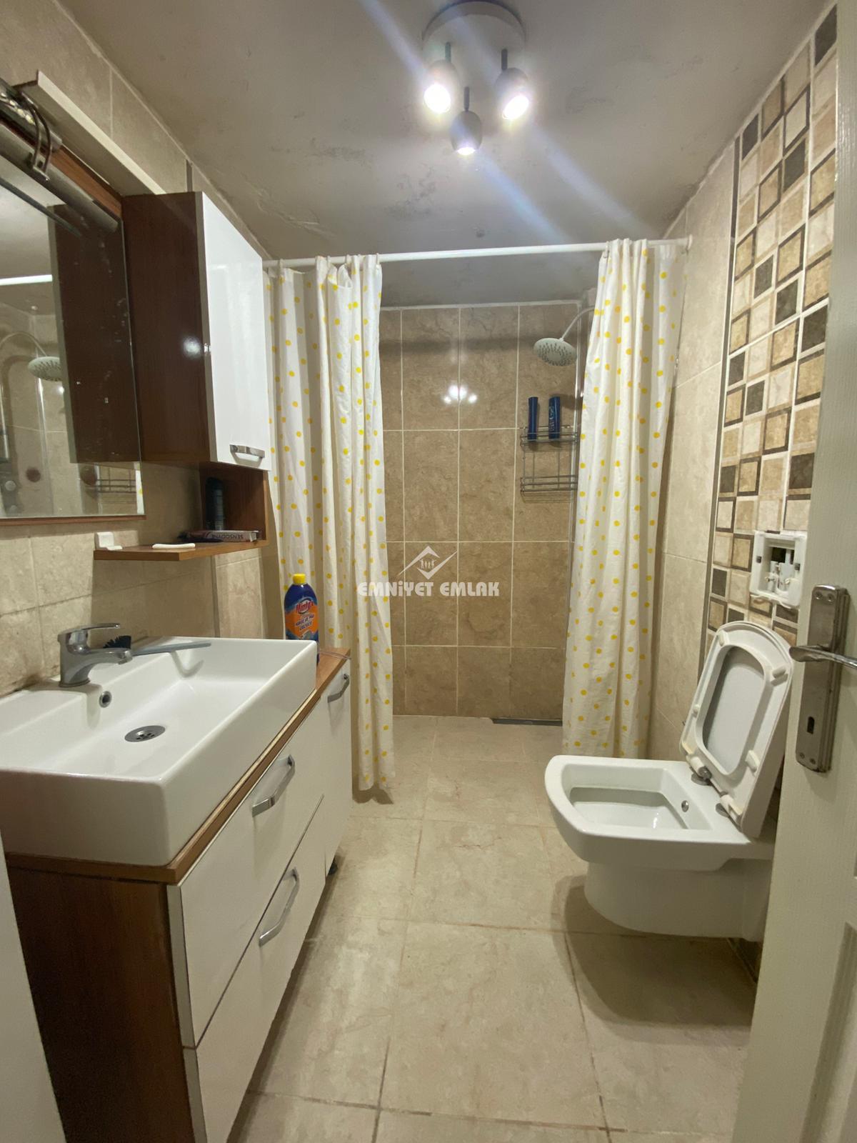 Kadıtarlası Bölgesi İhsan Yılmaz İlkokulu Yanı Eşyalı / İsteğe Göre Eşyasız Kiralık Daire