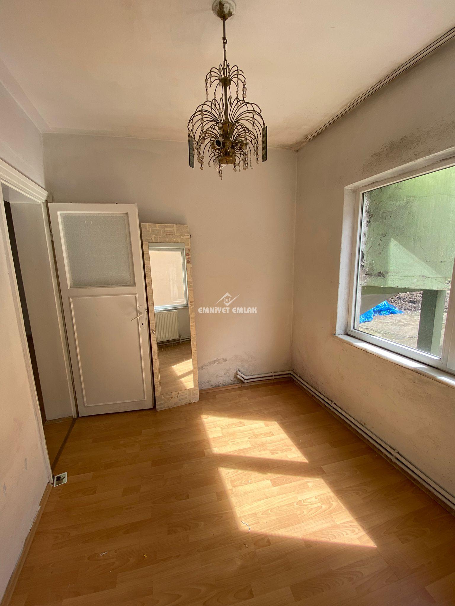 KAVAKLIK MAHALLESİNDE KİRALIK 2+1 DAİRE