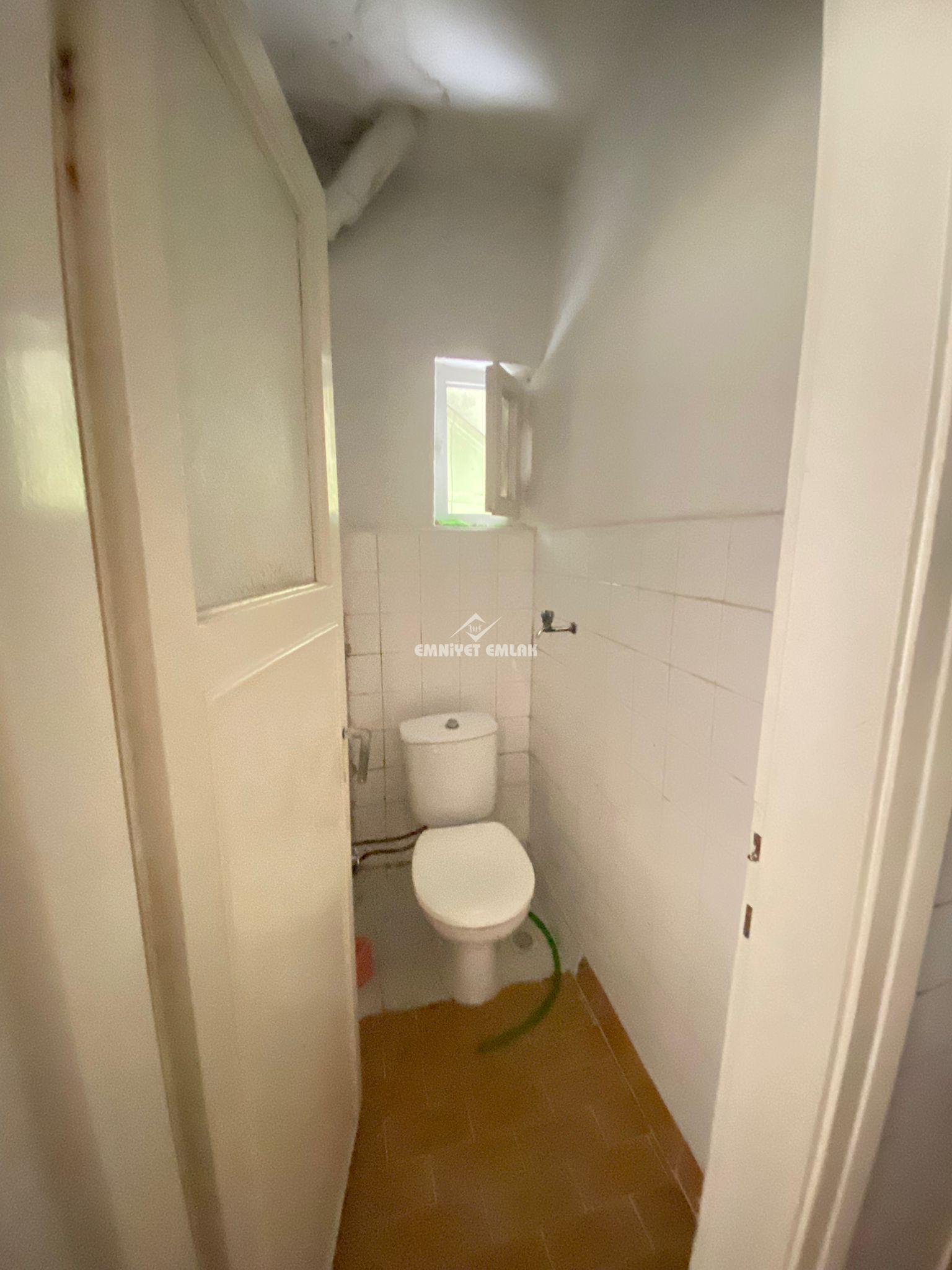 KAVAKLIK MAHALLESİNDE KİRALIK 2+1 DAİRE