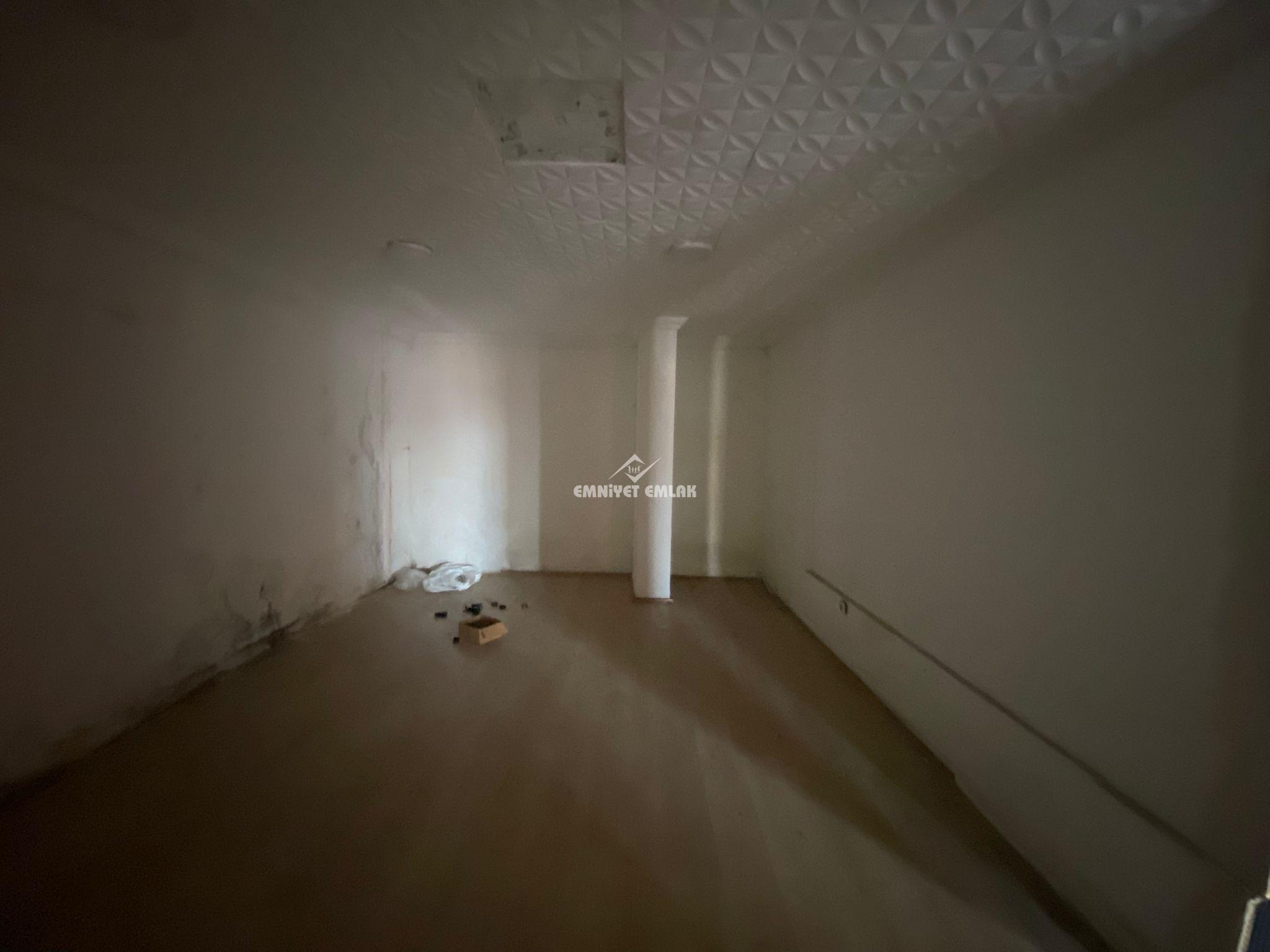 EREĞLİ ÇARŞI MERKEZDE 150 m² KİRALIK PRESTİJLİ DÜKKAN