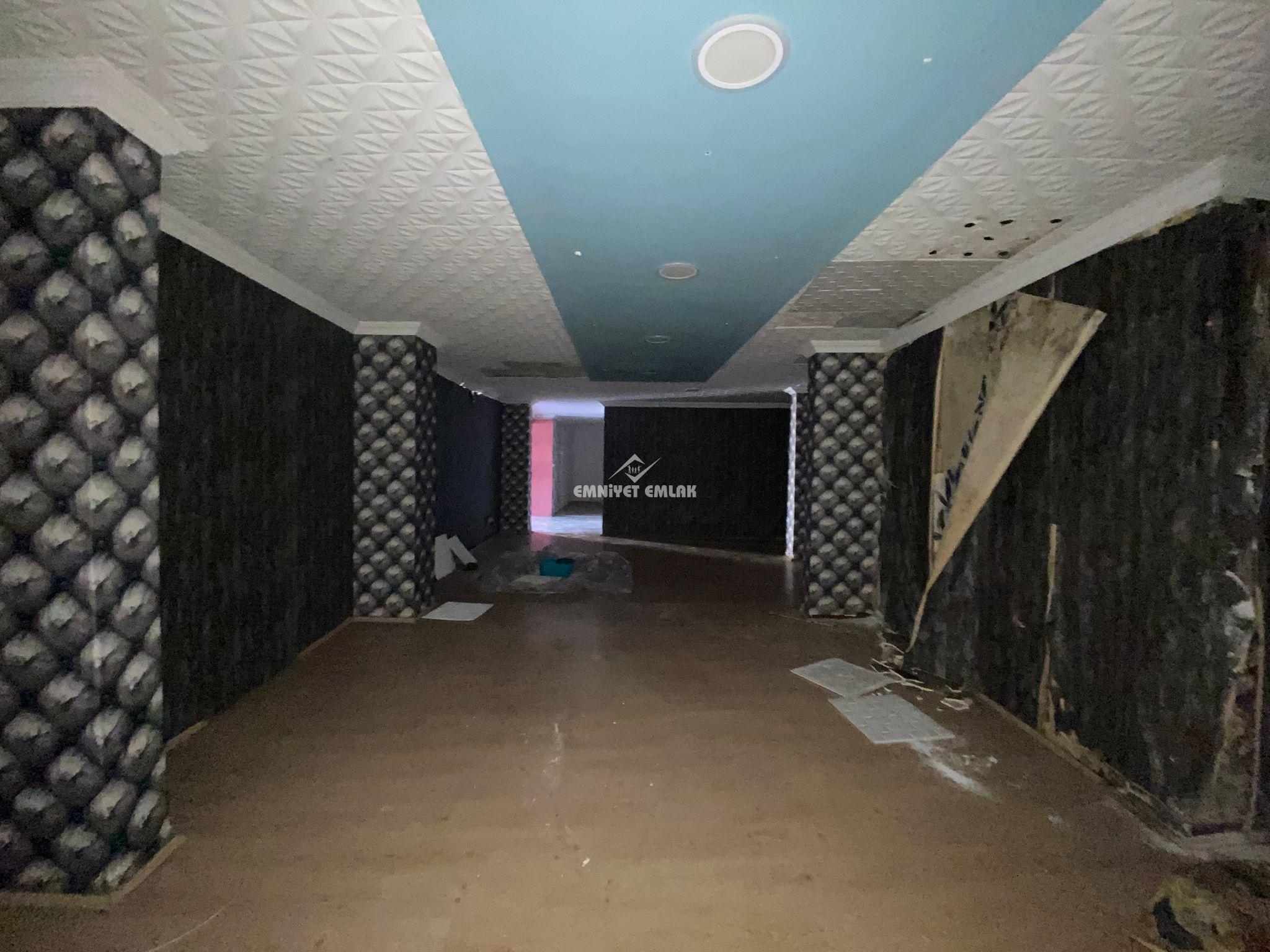 EREĞLİ ÇARŞI MERKEZDE 150 m² KİRALIK PRESTİJLİ DÜKKAN