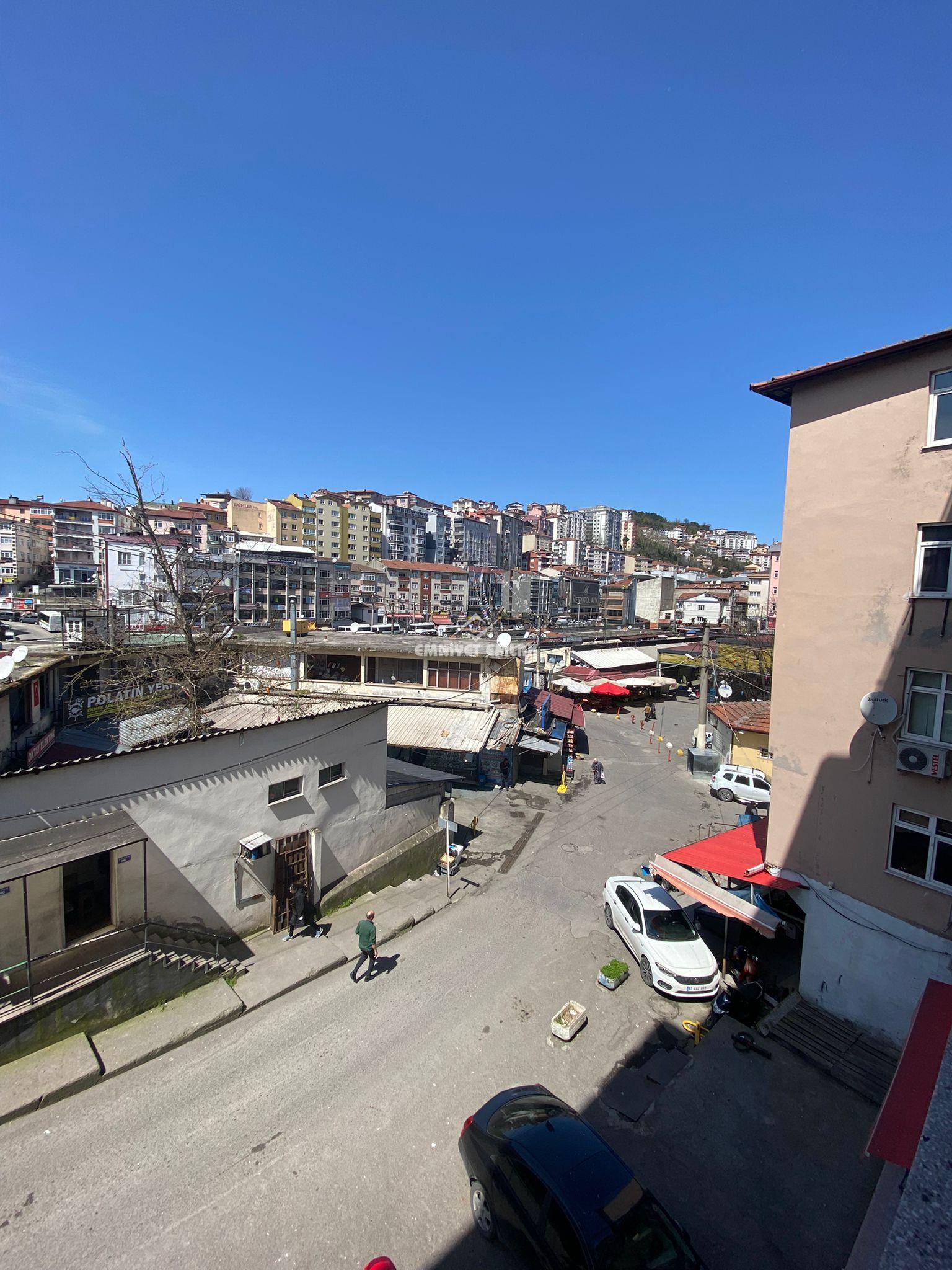 EREĞLİ ÇARŞI MERKEZDE 150 m² KİRALIK PRESTİJLİ DÜKKAN