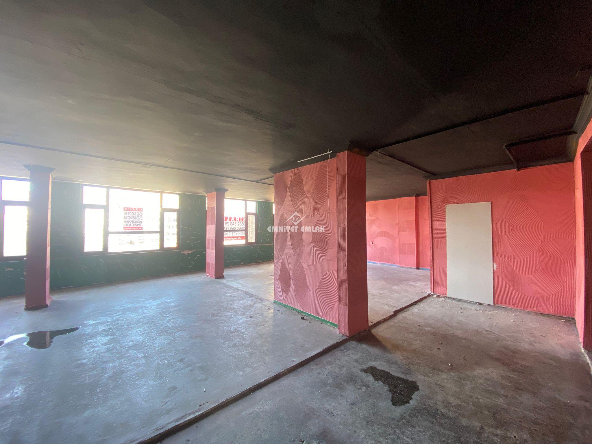 EREĞLİ ÇARŞI MERKEZDE 150 m² KİRALIK PRESTİJLİ DÜKKAN