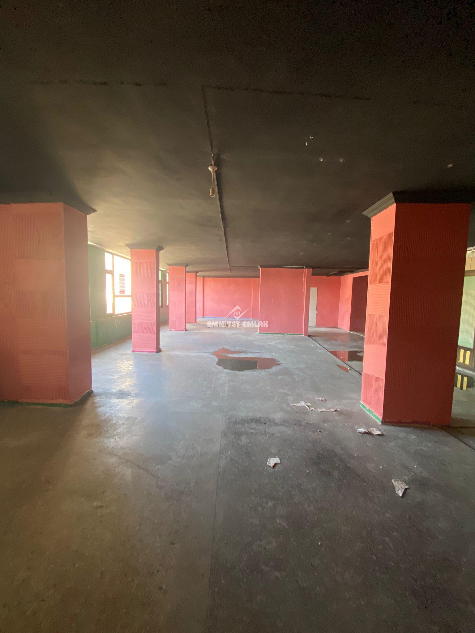 EREĞLİ ÇARŞI MERKEZDE 150 m² KİRALIK PRESTİJLİ DÜKKAN