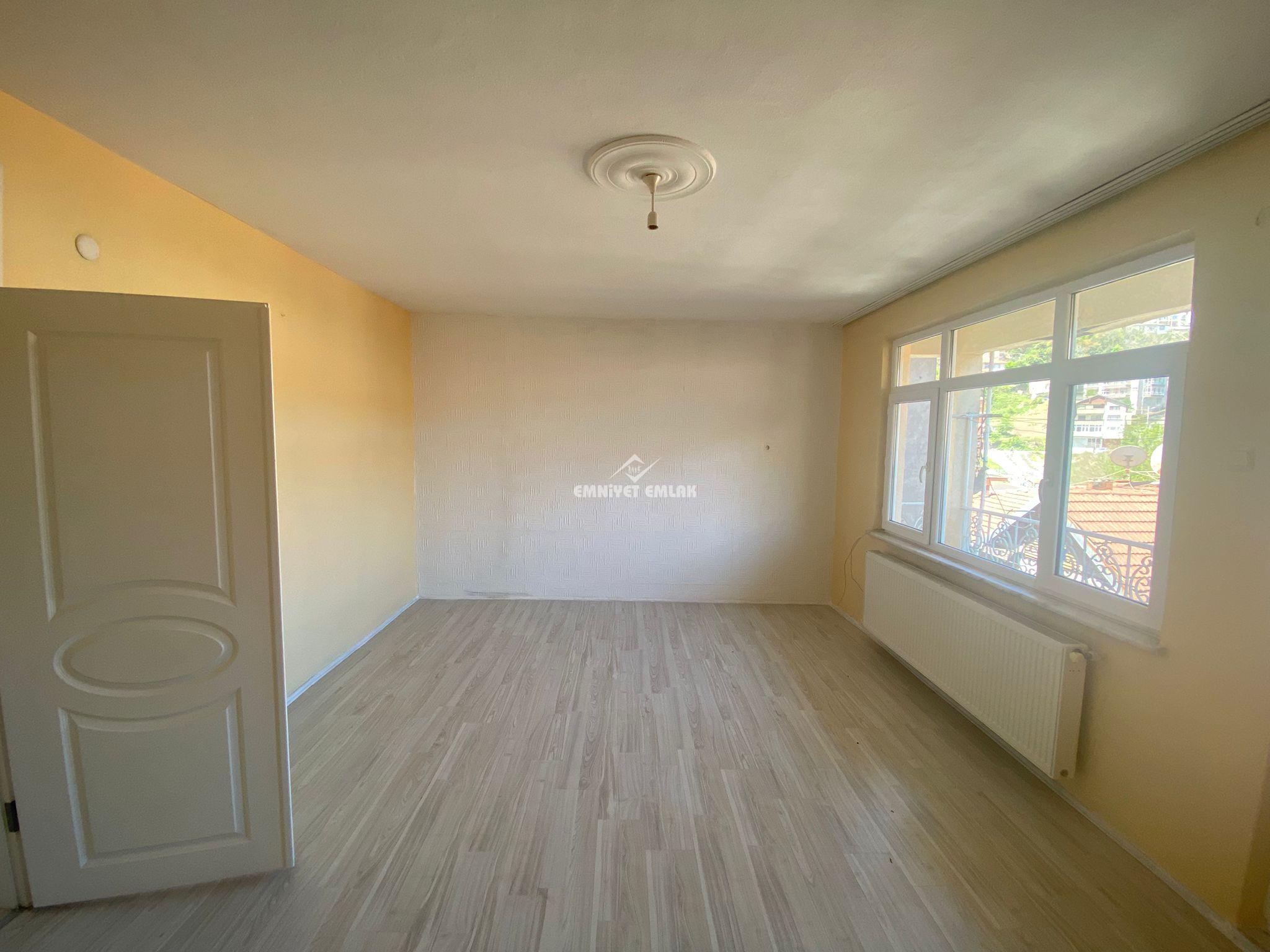 ÇARŞI MERKEZDE! BELEDİYE KARŞISI 2+1 KİRALIK DAİRE