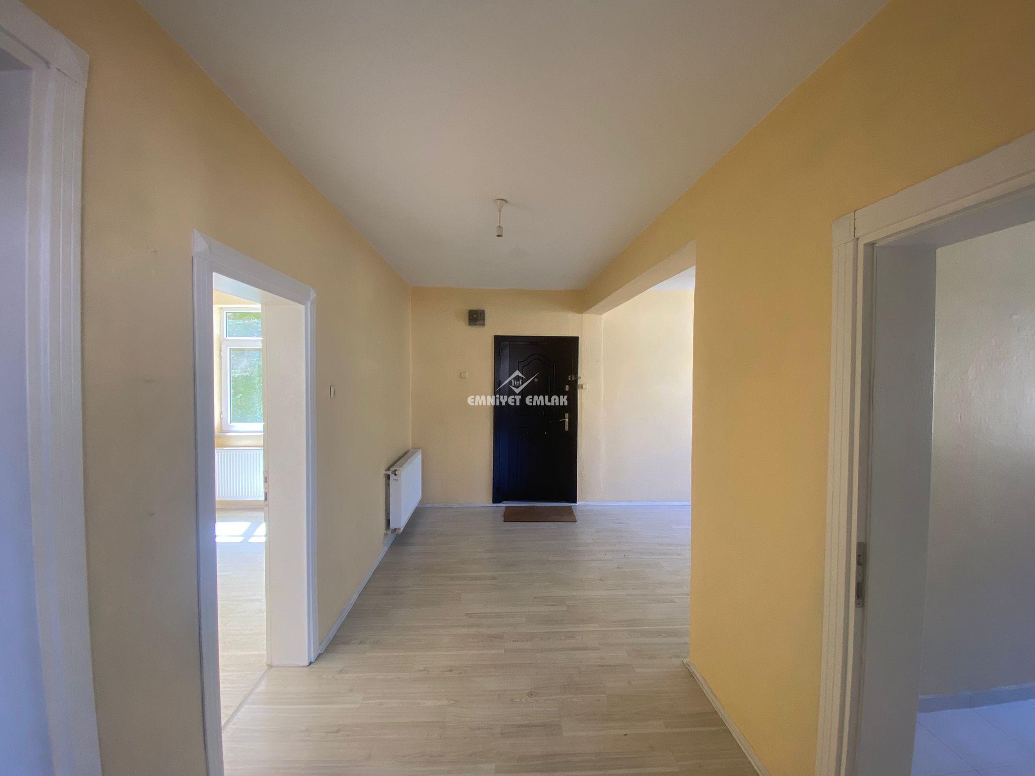 ÇARŞI MERKEZDE! BELEDİYE KARŞISI 2+1 KİRALIK DAİRE