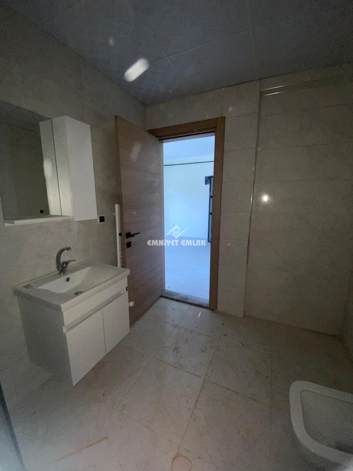 KDZ EREĞLİ KEPEZ MH ANAYOLA YAKIN 1+1 KİRALIK SIFIR DAİRE