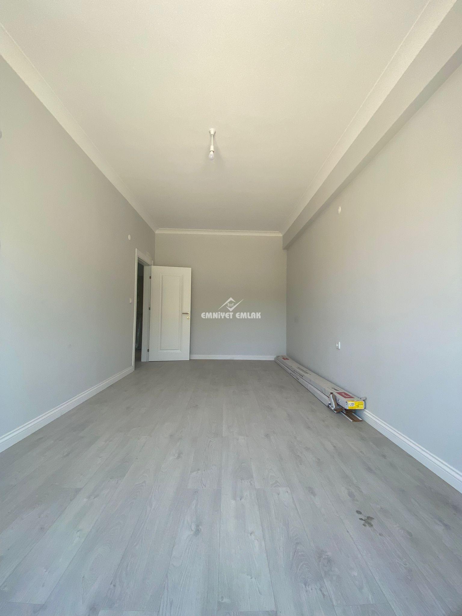 KDZ EREĞLİ KEMER ANAYOL ÜZERİNDE HAVUZLU 2+1 SATILIK SIFIR DAİRE