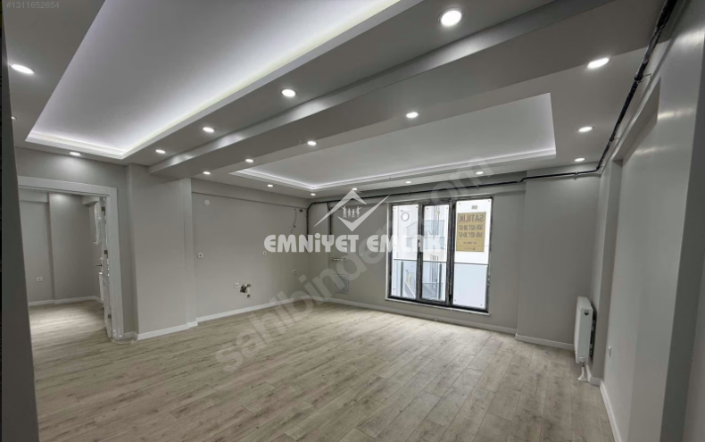 ÇARŞI MERKEZDE SATILIK GENİŞ 1+1 FIRSAT DAİRESİ