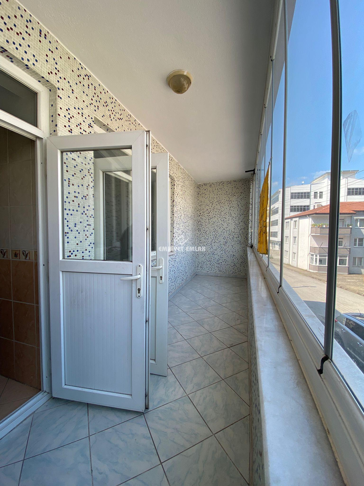 KAVAKLIK MAHALLESİNDE KİRALIK 2+1 DAİRE