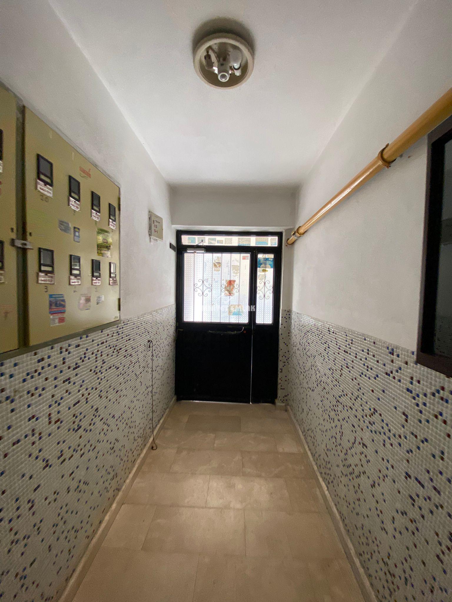 KAVAKLIK MAHALLESİNDE KİRALIK 2+1 DAİRE