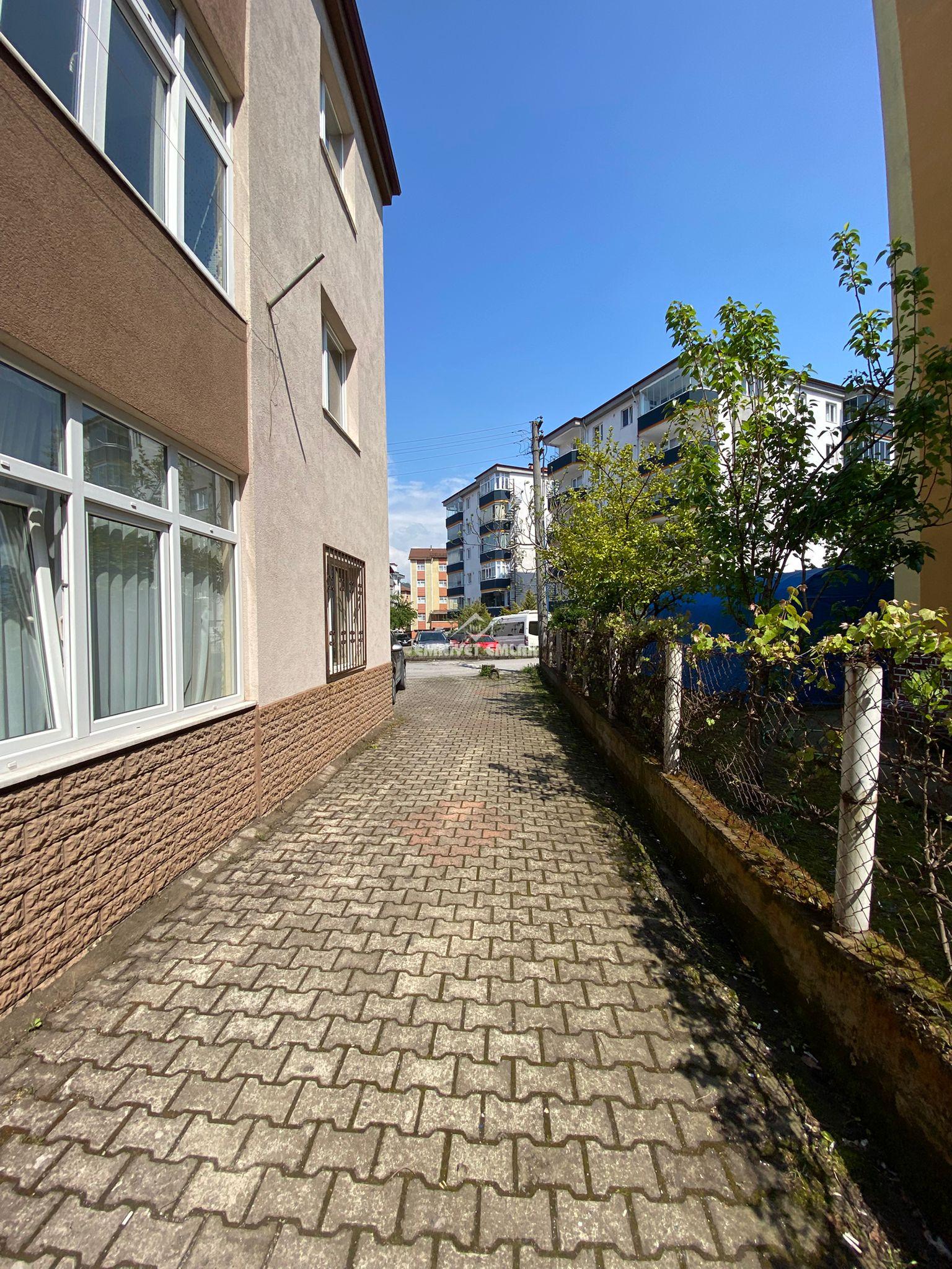 KAVAKLIK MAHALLESİNDE KİRALIK 2+1 DAİRE