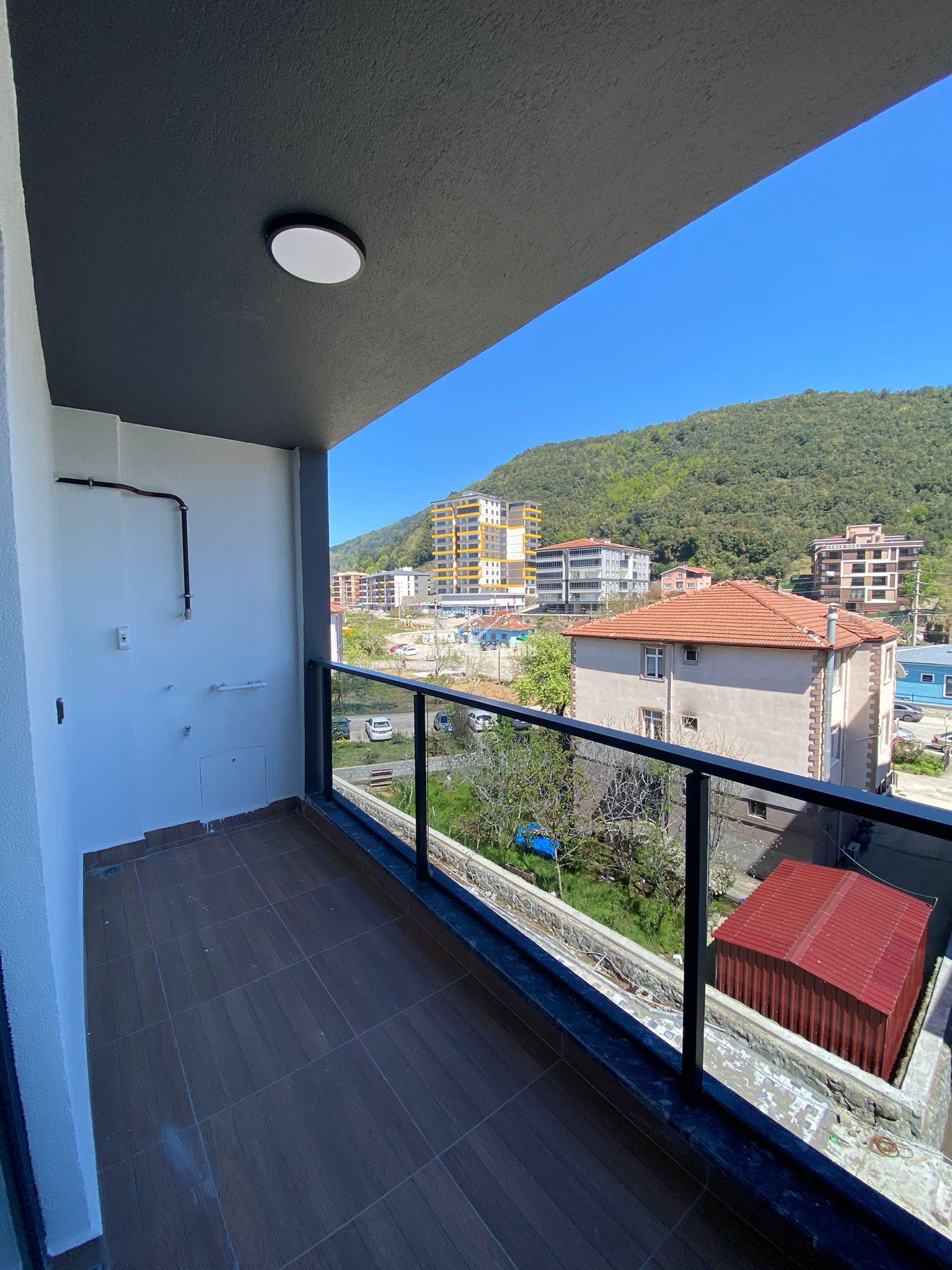 KEMER MEVKİİ’NDE SIFIR 1+1 EŞYALI KİRALIK DAİRE