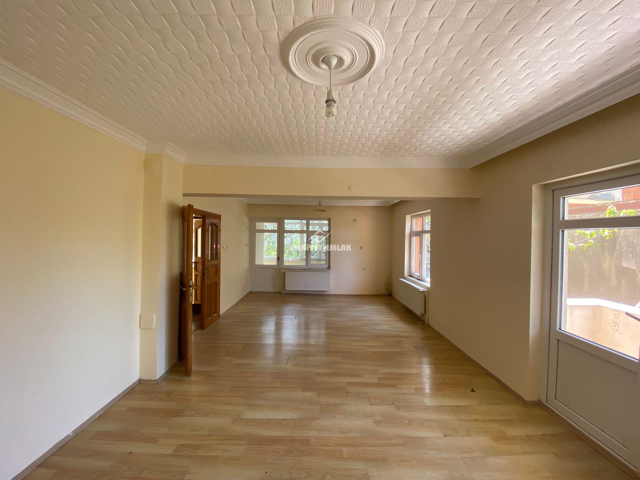 Kdz. Ereğli Çavdarlı’da Kiralık 3+1 Bahçe Katı Daire