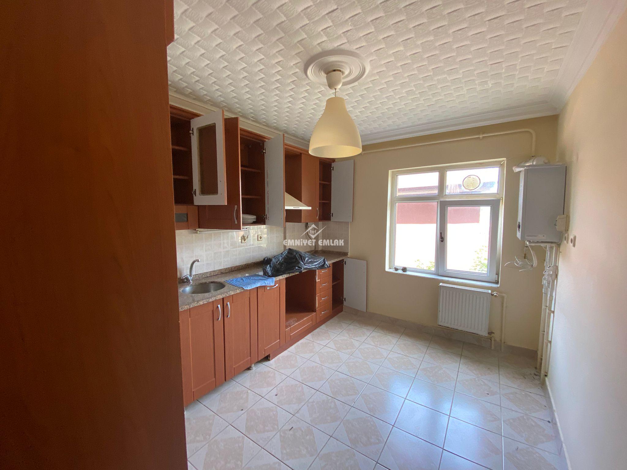 Kdz. Ereğli Çavdarlı’da Kiralık 3+1 Bahçe Katı Daire