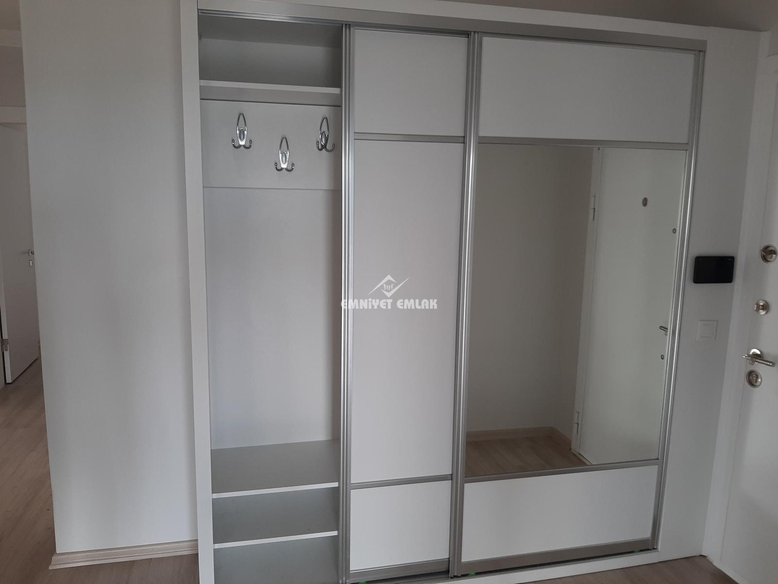Kepez Polis Noktası Mevkii Satılık 3+1 Daire
