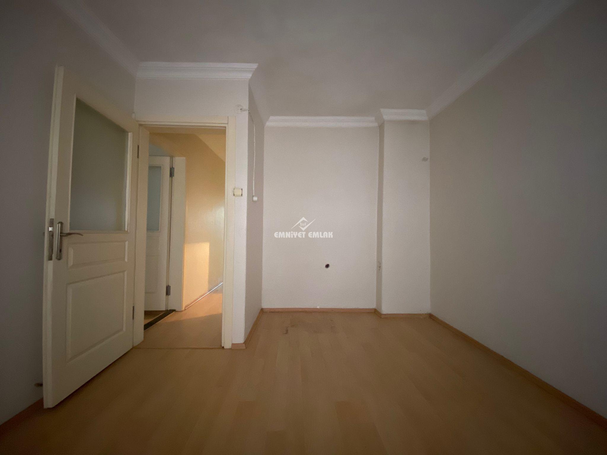 Kdz. Ereğli Karga Mahallesinde Çarşıya Yakın 3+1 Kiralık Daire
