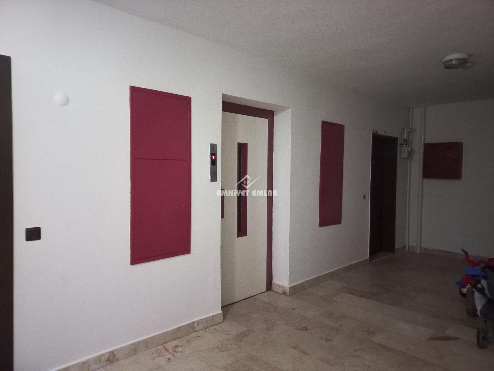 KDZ EREĞLİ ÖMERLİ KAYNARCA KONUTLARINDA 3+1 SATILIK FIRSAT DAİRE