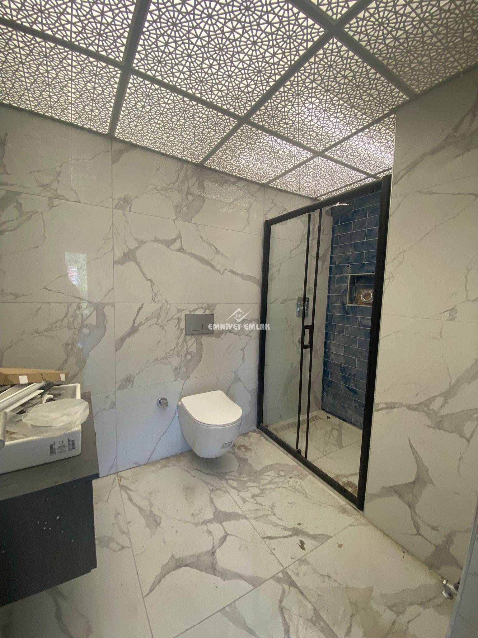 KDZ EREĞLİ KEMER ANAYOL ÜZERİNDE HAVUZLU 1+1 SATILIK SIFIR DAİRE