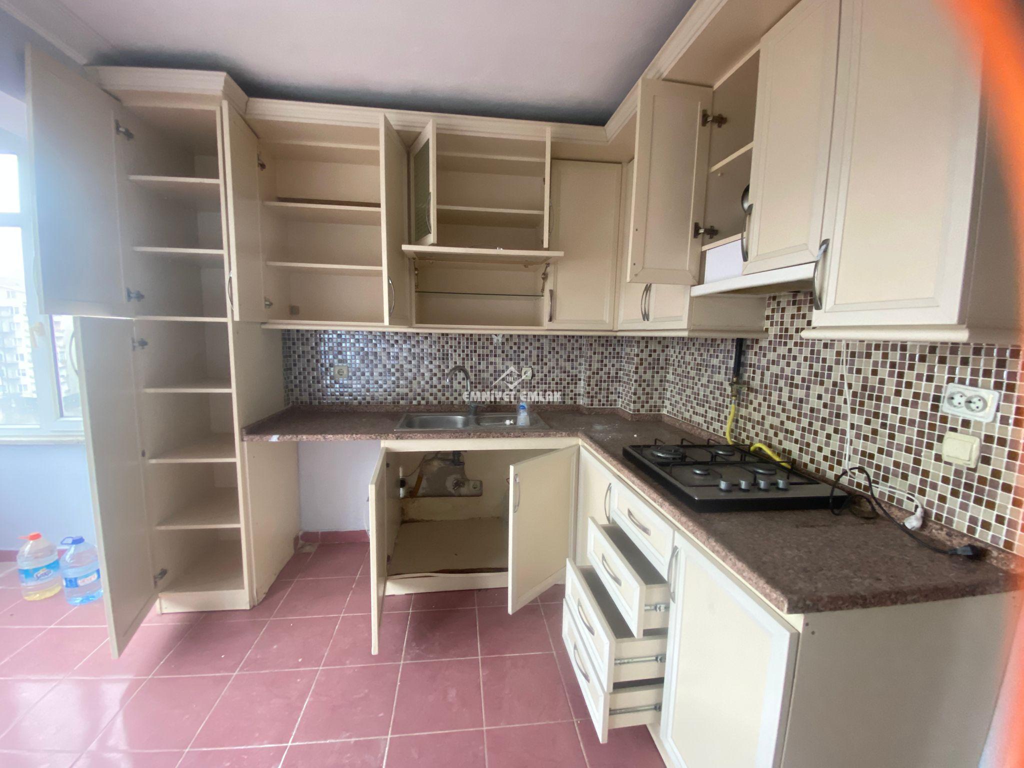 KDZ EREĞLİ HATİP SOKAK’TA 3+1 SATILIK FIRSAT DAİRE