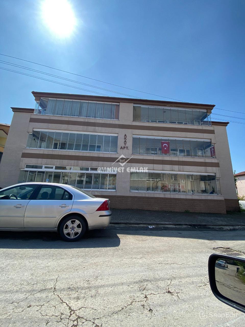 KAVAKLIK MAHALLESİNDE KİRALIK 2+1 DAİRE