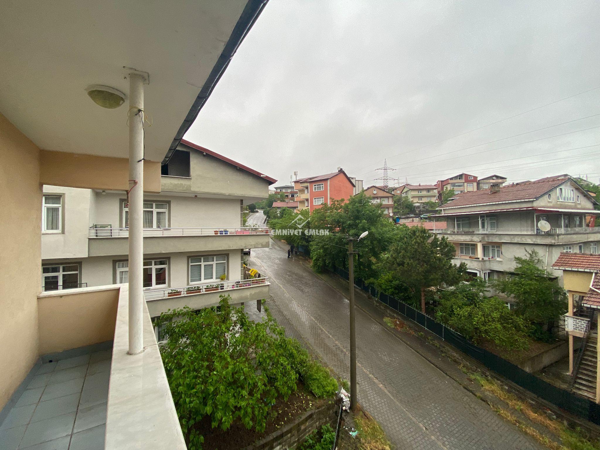 Kdz. Ereğli Karga Mahallesinde Çarşıya Yakın 3+1 Kiralık Daire