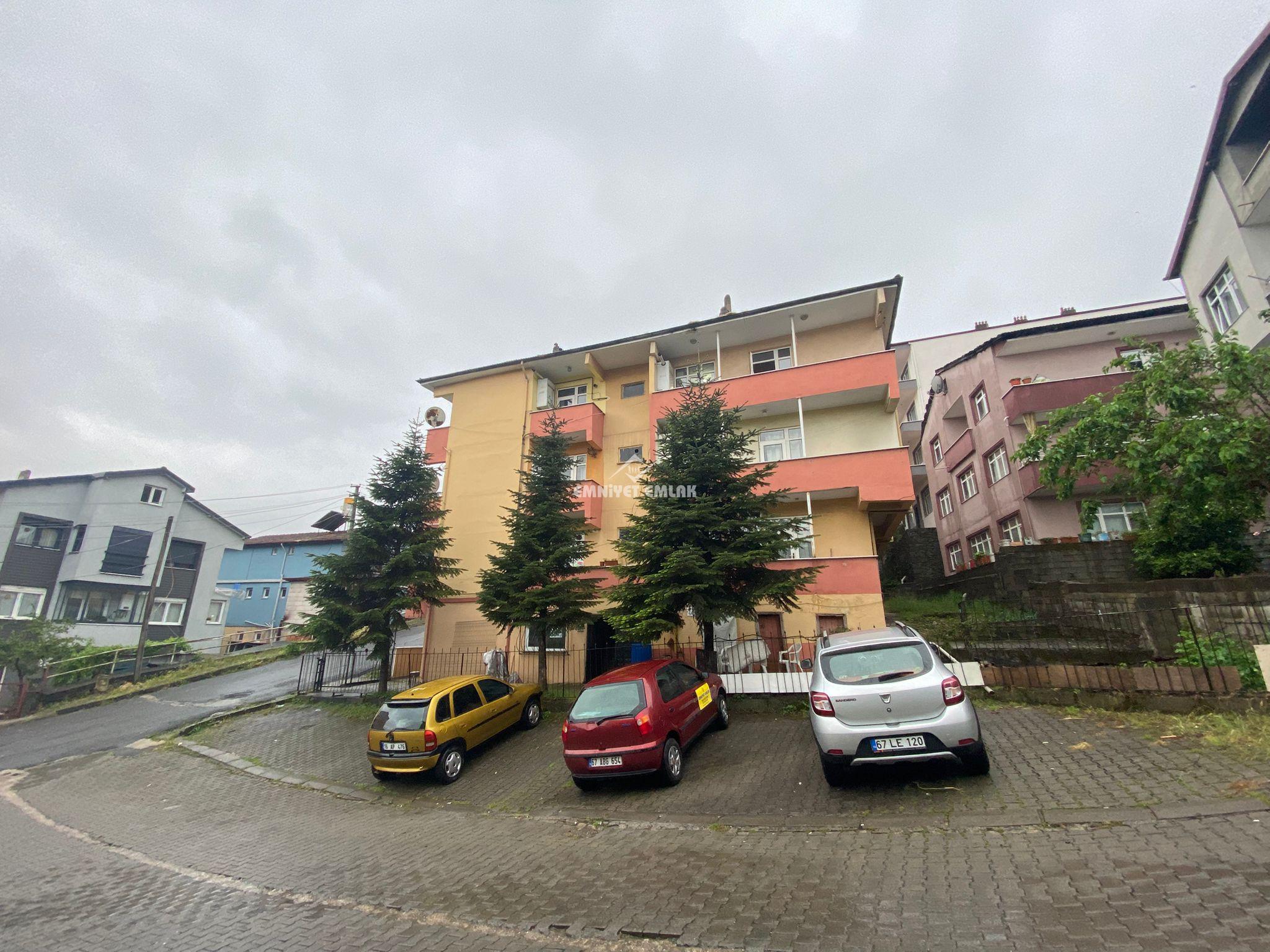 Kdz. Ereğli Karga Mahallesinde Çarşıya Yakın 3+1 Kiralık Daire