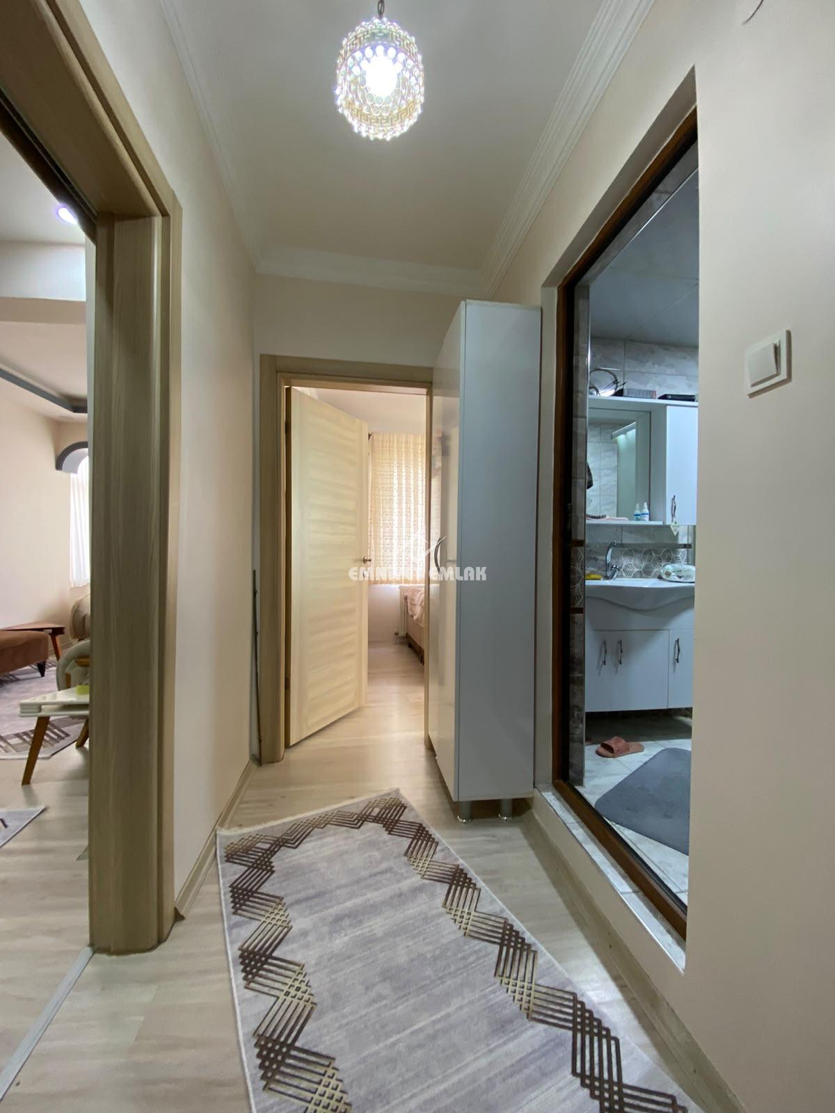 KDZ EREĞLİ MÜFTÜ MAHALLESİ İSTANBUL YOL AYRIMI MEVKİİ 2+1 SATILIK DAİRE