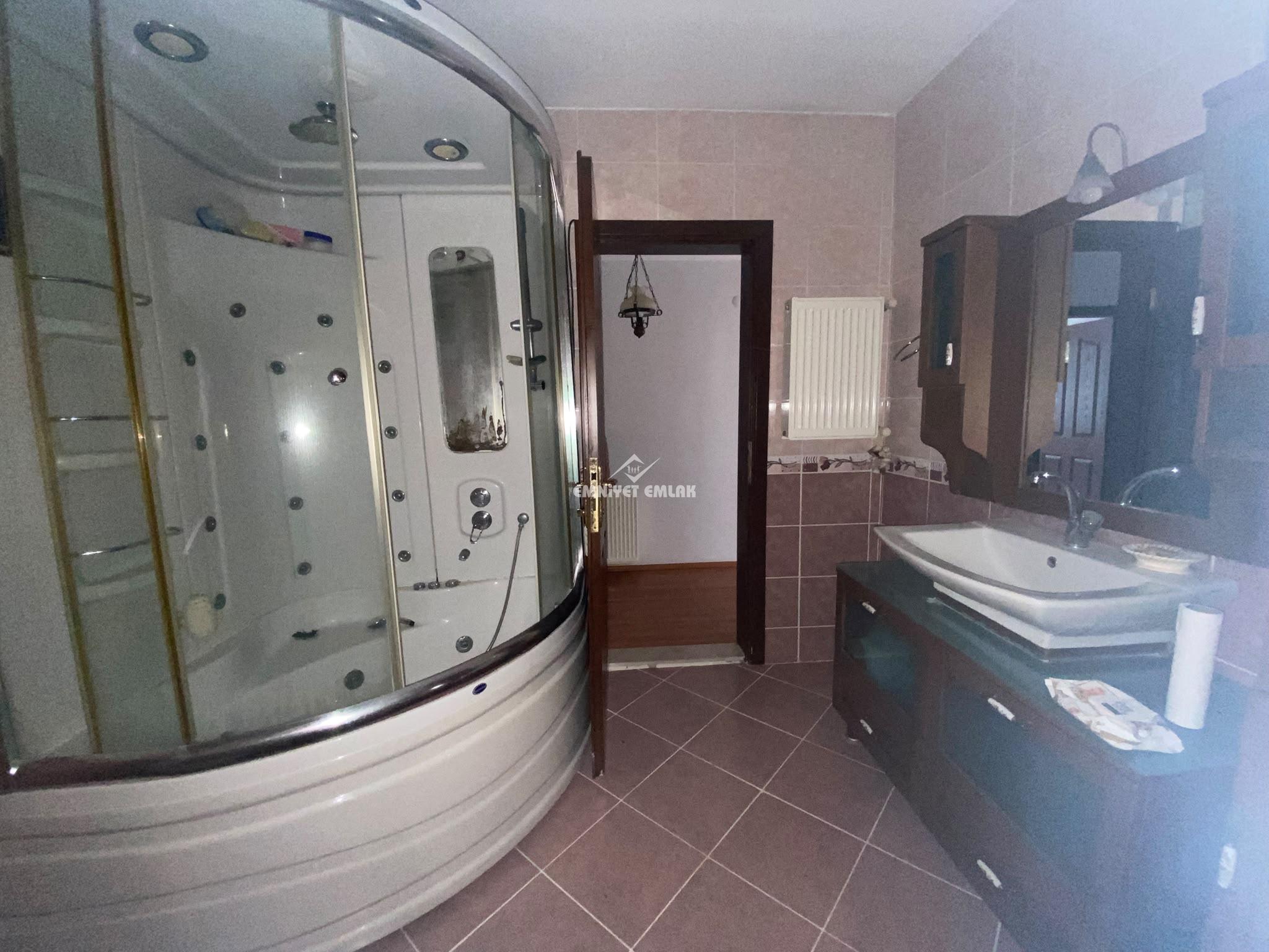 KDZ EREĞLİ SÜLEYMANLAR MH KADITARLASINDA 4+2 SATILIK DUBLEKS DAİRE