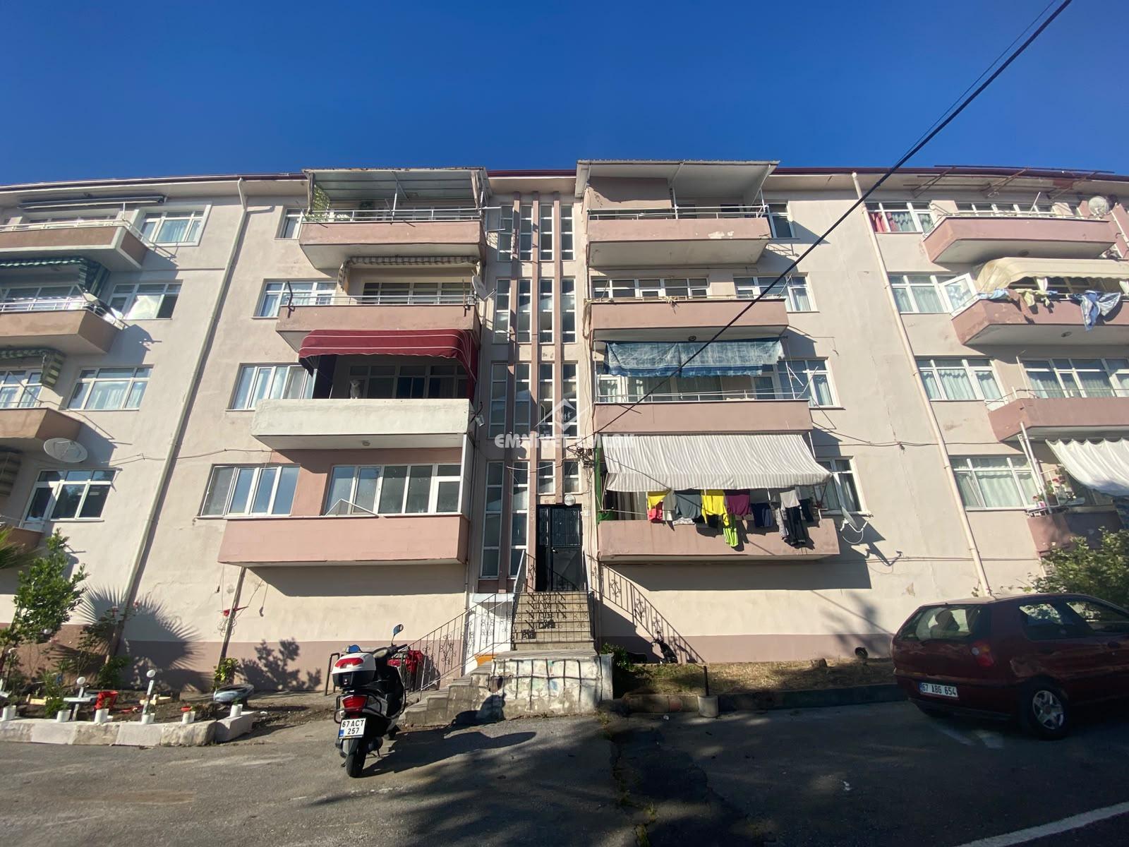 KDZ EREĞLİ KADITARLASI SALI PAZARI MEVKİİ 2+1 SATILIK DAİRE