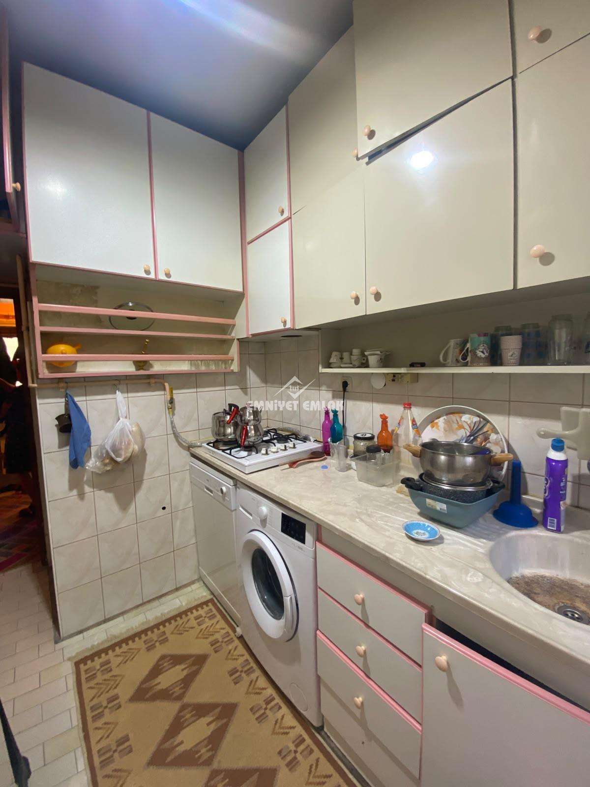 KDZ EREĞLİ KADITARLASI SALI PAZARI MEVKİİ 2+1 SATILIK DAİRE