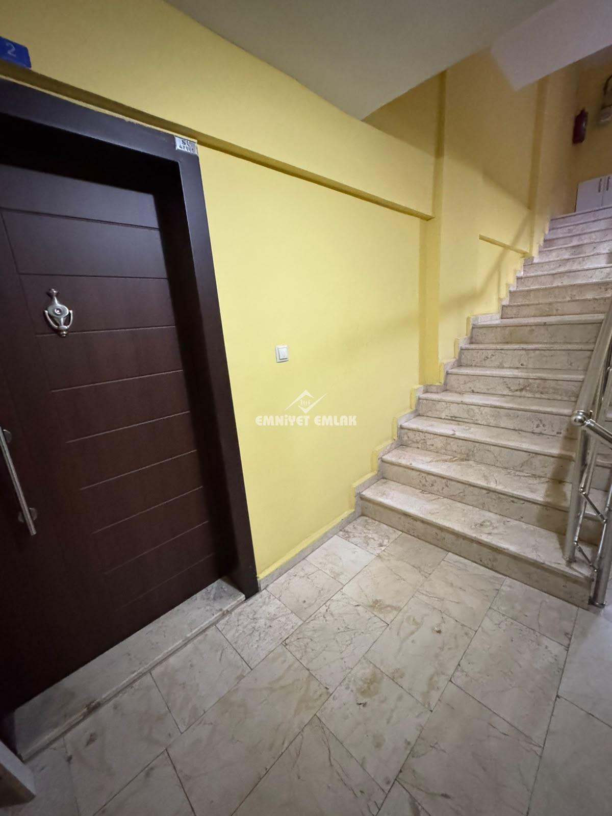 KDZ EREĞLİ KEPEZ MAHALLESİ ANAYOLA YAKIN  EBEVEYN BANYOLU 3+1 KİRALIK DAİRE